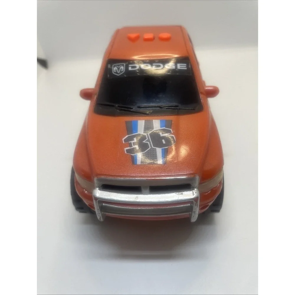 Road Rippers 1997 Dodge Ram 1500 Pickup Truck  Diecast Toy Vehicle ORANGE‎